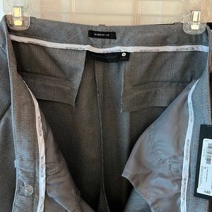Worthington modern fit, size 16, gray in color.